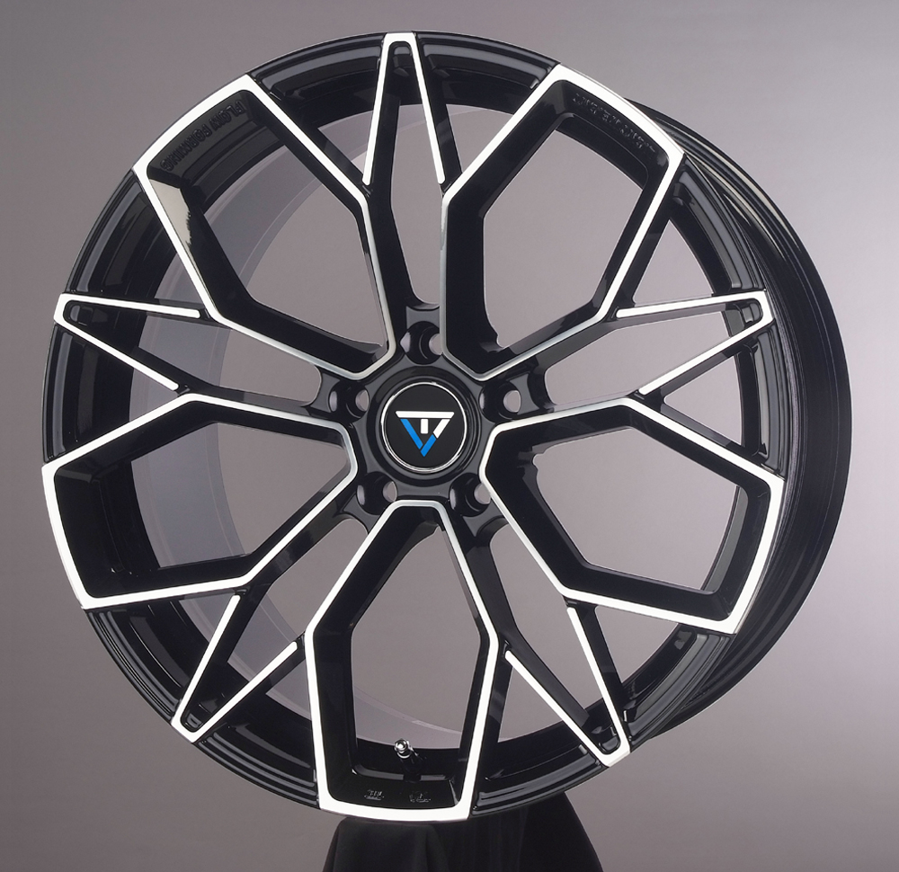 18인치 칸 VLF05  블랙머쉰페이스 5홀 -70.3  (만도4P+3mm가능)  (플로우포밍 8.7kg) (DC중)